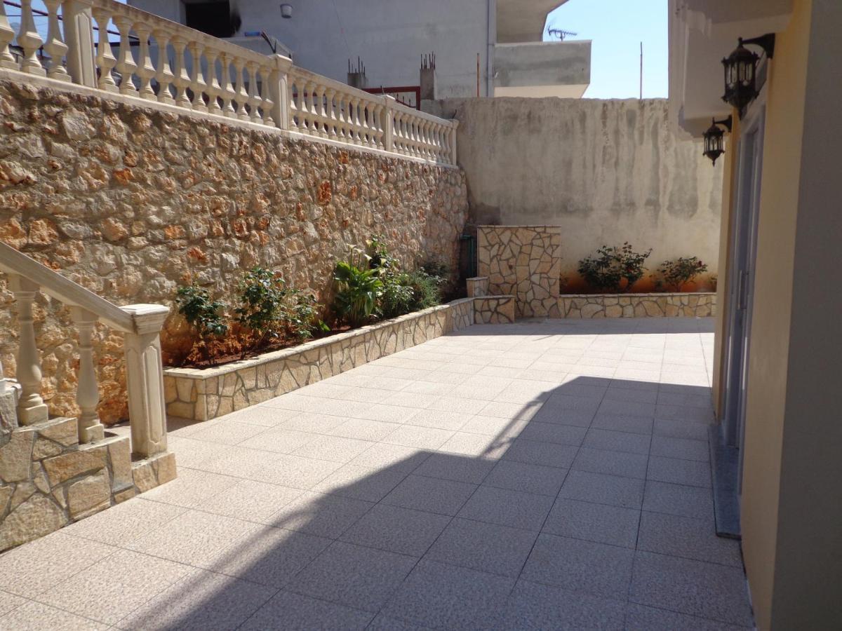 Olympian Rooms Dhermi Exterior photo